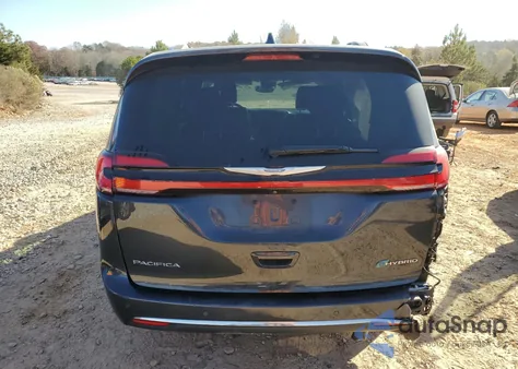 2021 Chrysler Pacifica Hybrid Touring L z USA, uszkodzony, nr VIN 2C4RC1L75MR594531